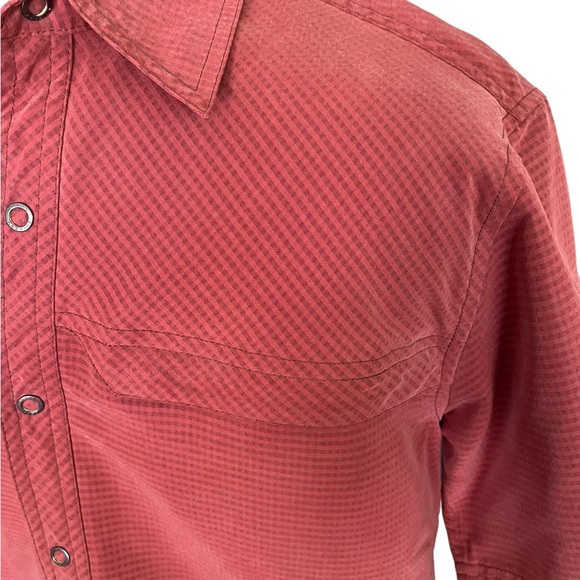 Men’s Royal Robbin’s Short Sleeve Snap Front Shirt - Picture 4 of 6